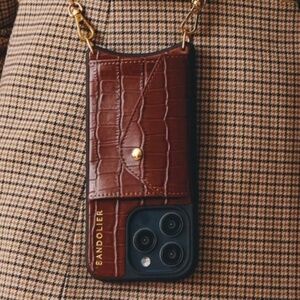Bandolier Vivian Cross Body Brown Croc/Gold - 16 Pro Max